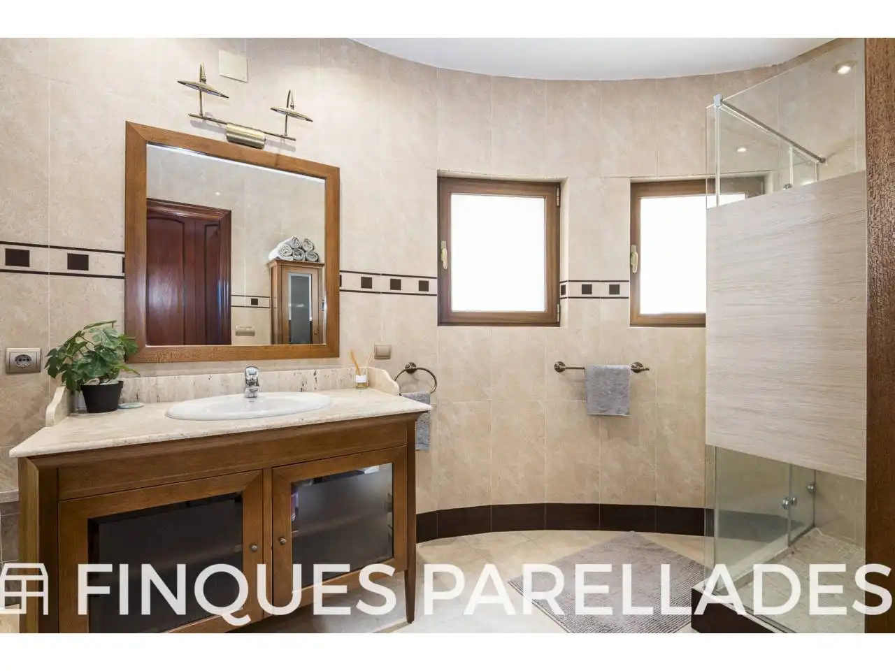Bathroom of Houses for sale in Sitges  with Terrace and Swimming Pool