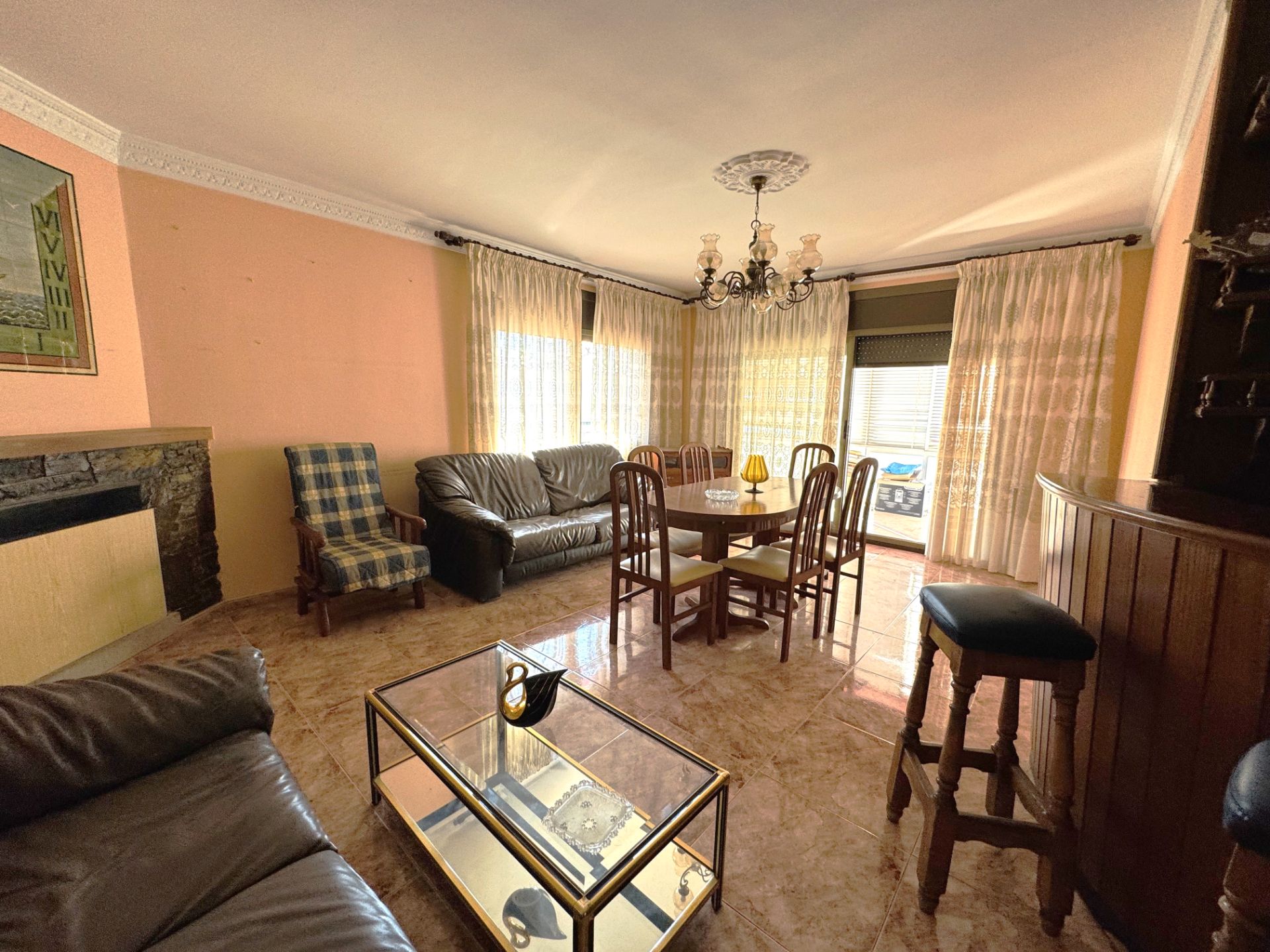 Sala de estar de Piso en venta en Palamós con Calefacción y Terraza