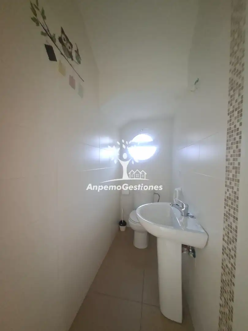 Bathroom of Houses for sale in Hornachuelos  with Storage room