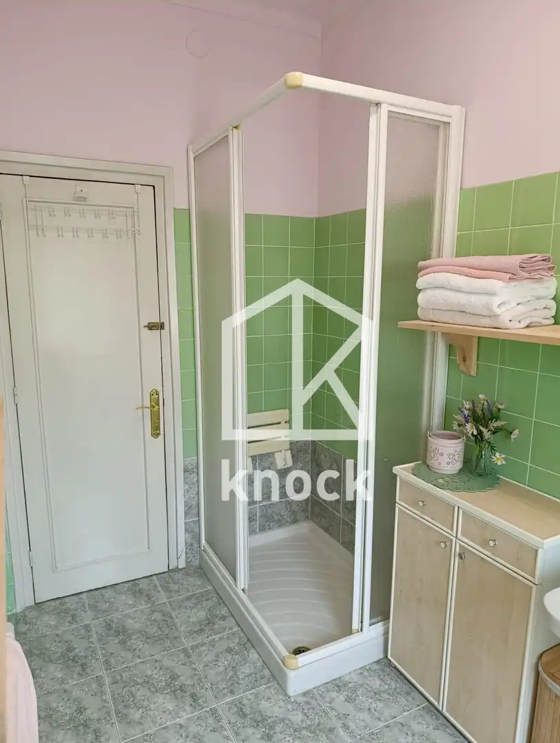 Baño de Piso en venta en Langreo con Calefacción, Trastero y Amueblado