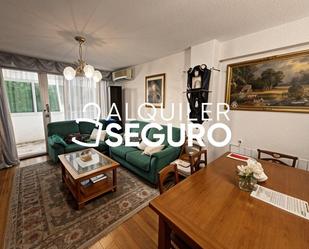 Living room of Flat to rent in  Madrid Capital  with Air Conditioner, Heating and Terrace