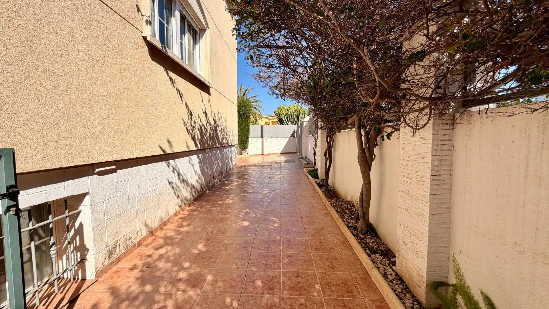 Exterior view of Houses for sale in Elche / Elx  with Air Conditioner, Heating and Terrace