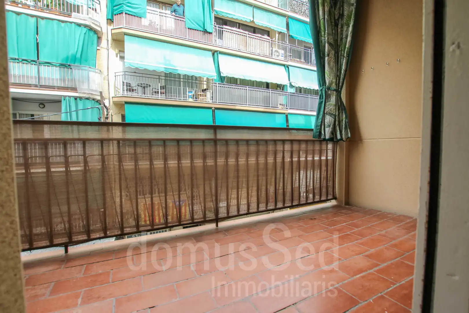Terraza de Piso en venta en Premià de Mar con Terraza, Horno y Alarma
