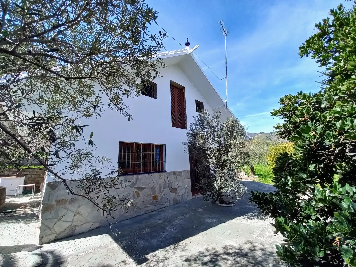 Casa rústica amb piscina en venda a Yunquera, imagen 3