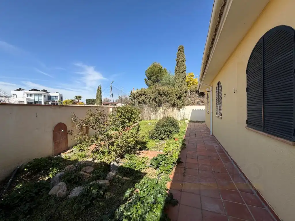 Jardín de Casa o chalet en venta en Las Gabias