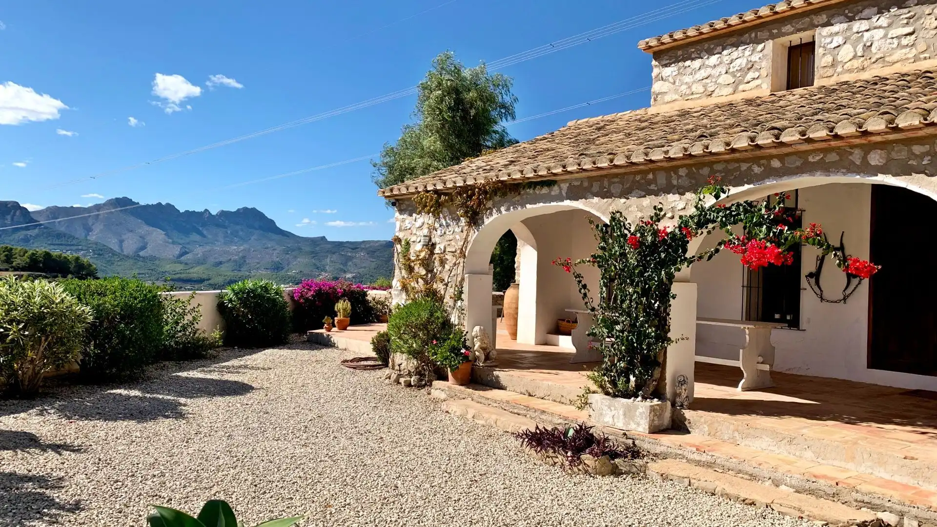 Vista exterior de Finca rústica en venda en Benissa amb Aire condicionat, Calefacció i Jardí privat