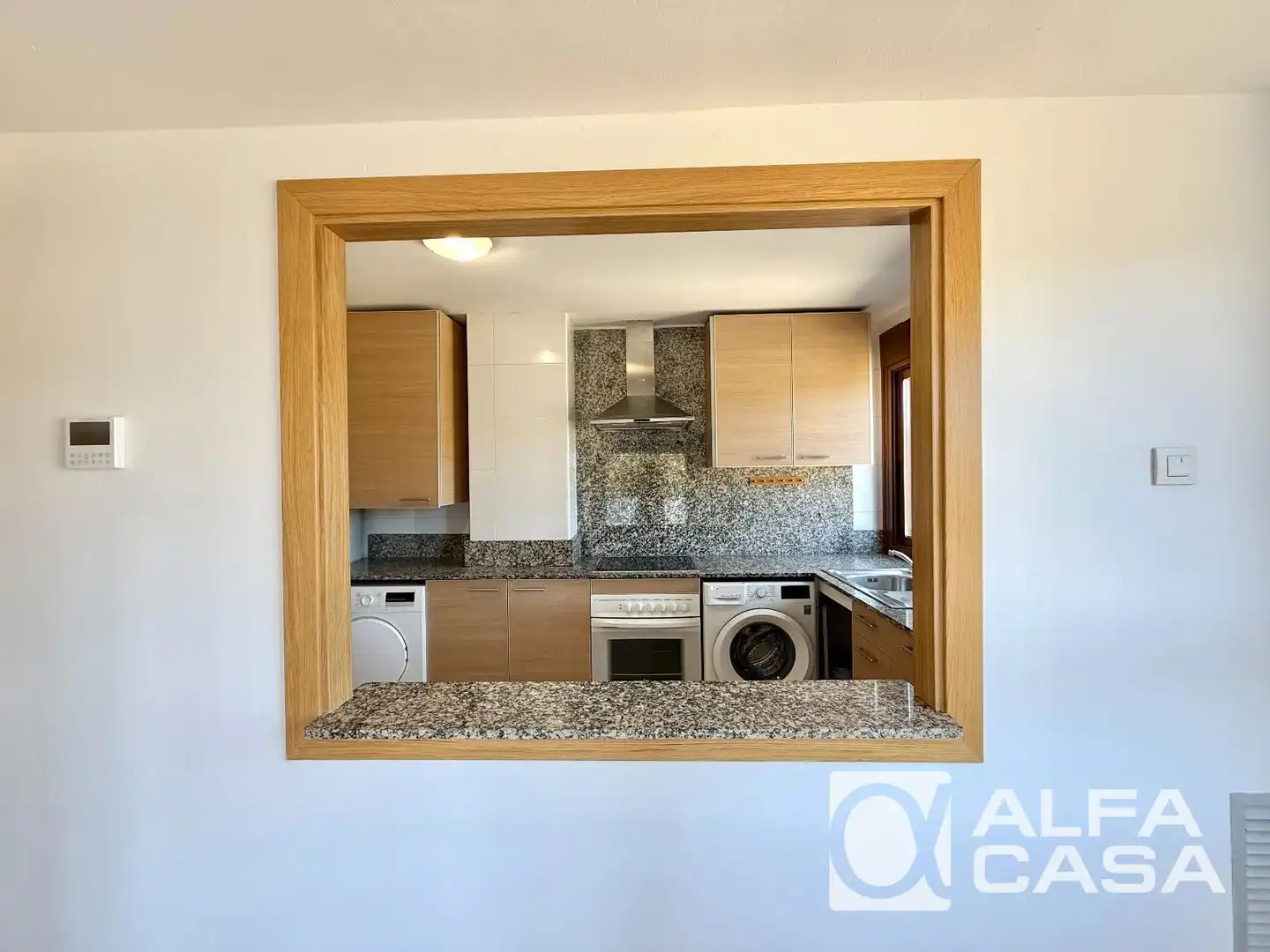 Küche von Wohnung zum Verkauf in Lloret de Mar mit Klimaanlage, Heizung und Terrasse