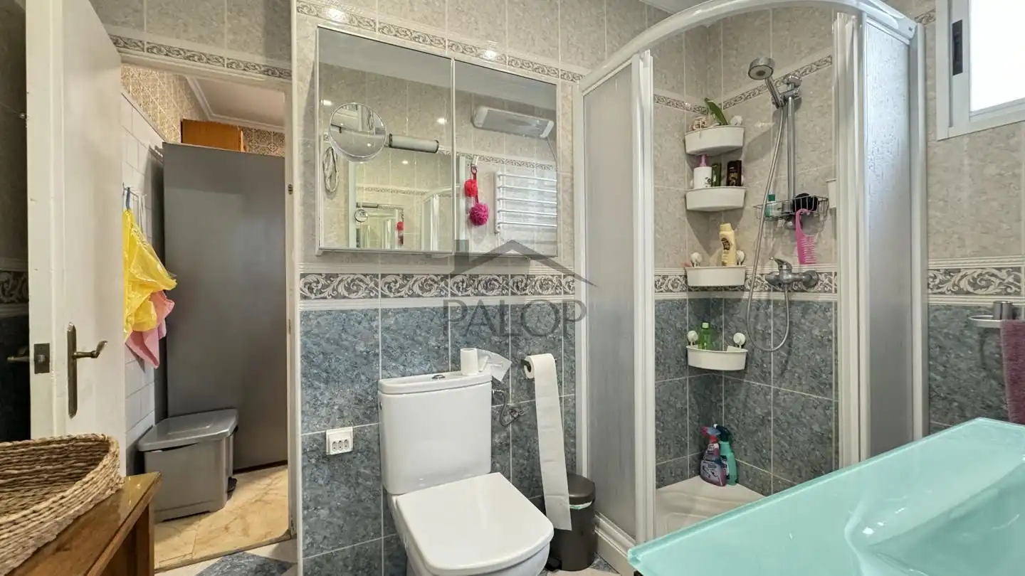Bathroom of Houses for sale in La Pobla Llarga  with Private garden, Terrace and Storage room