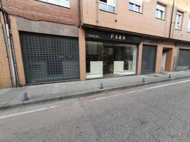 Local comercial en Alquiler en Grado