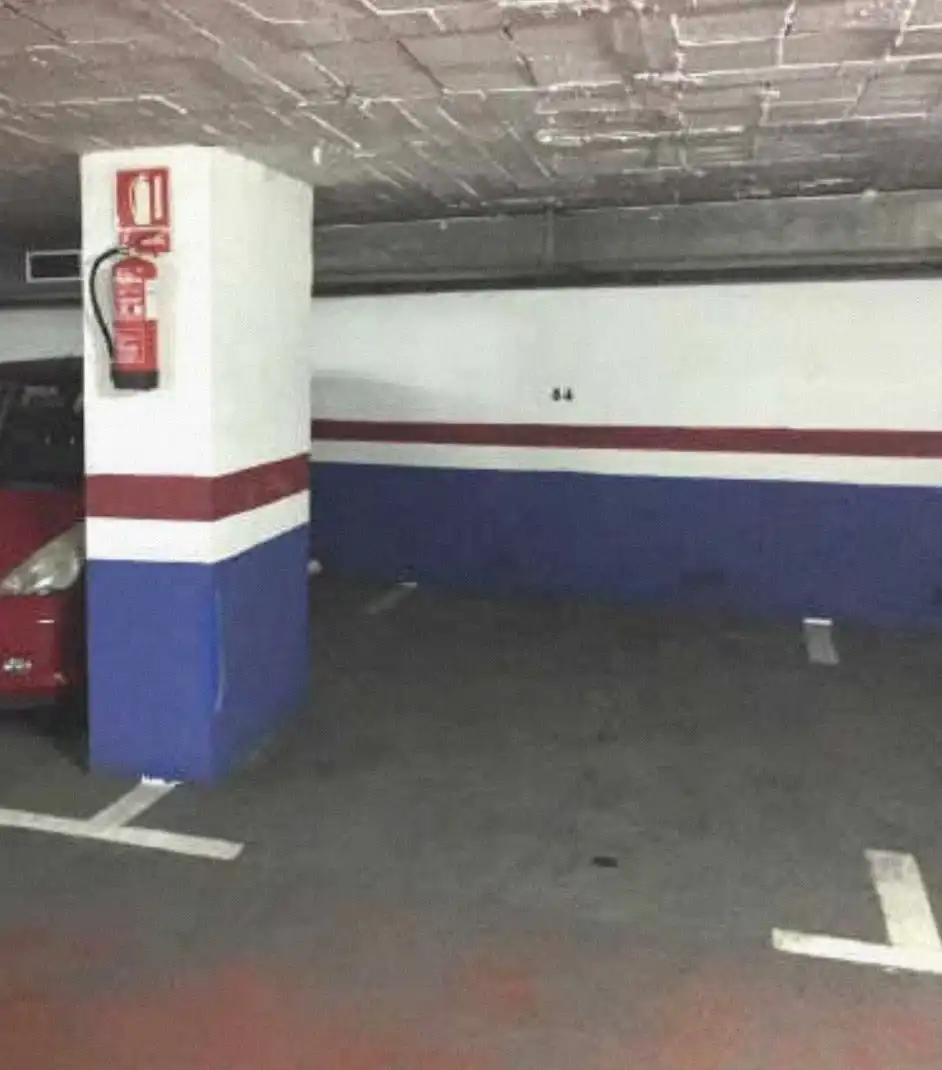 Parking de Edificio en venta en Alicante / Alacant
