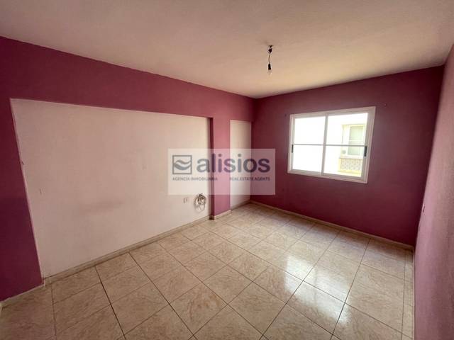 Piso en Venta en Calle Pedro Garcia Cabrera, 16 en Guargacho