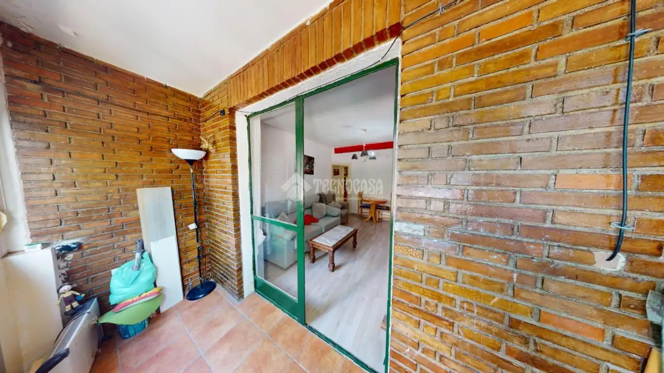 Flat for sale in Flores