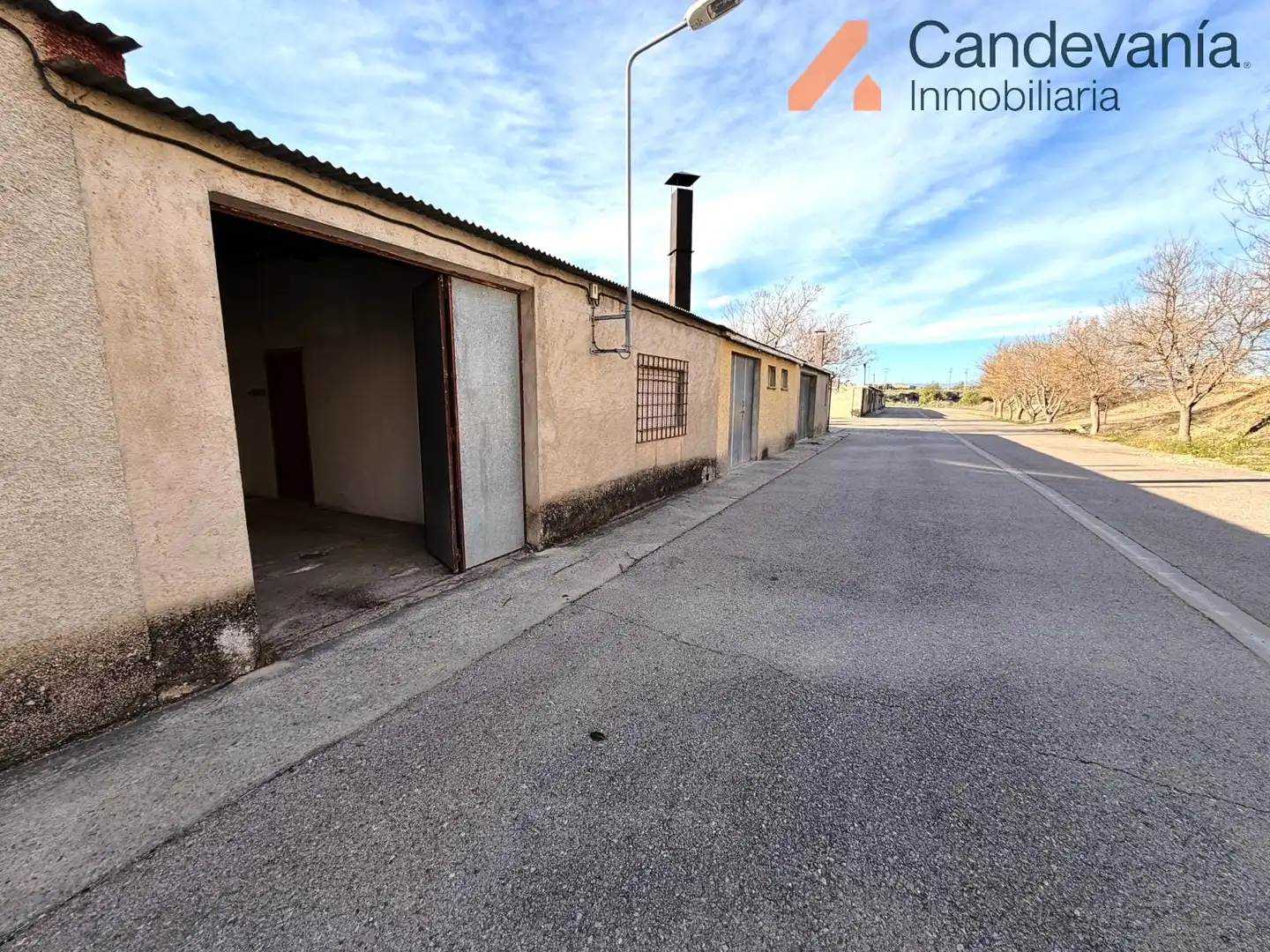 Vista exterior de Casa adosada en venta en Gurrea de Gállego con Calefacción, Trastero y Horno