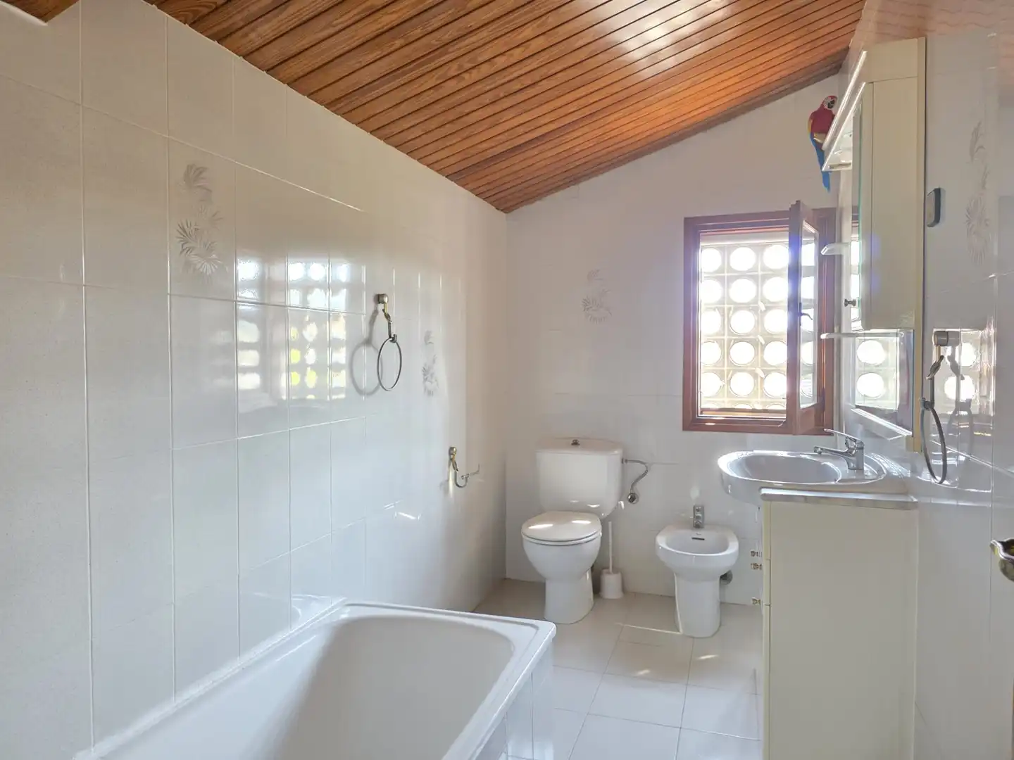 Baño de Casa o chalet en venta en Montornès del Vallès con Calefacción, Jardín privado y Trastero