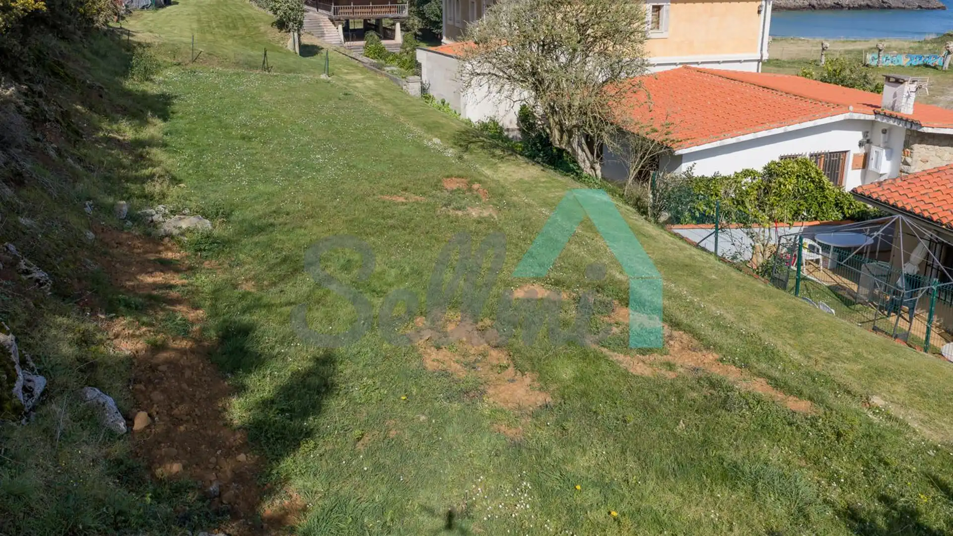 Residencial en venda en Llanes