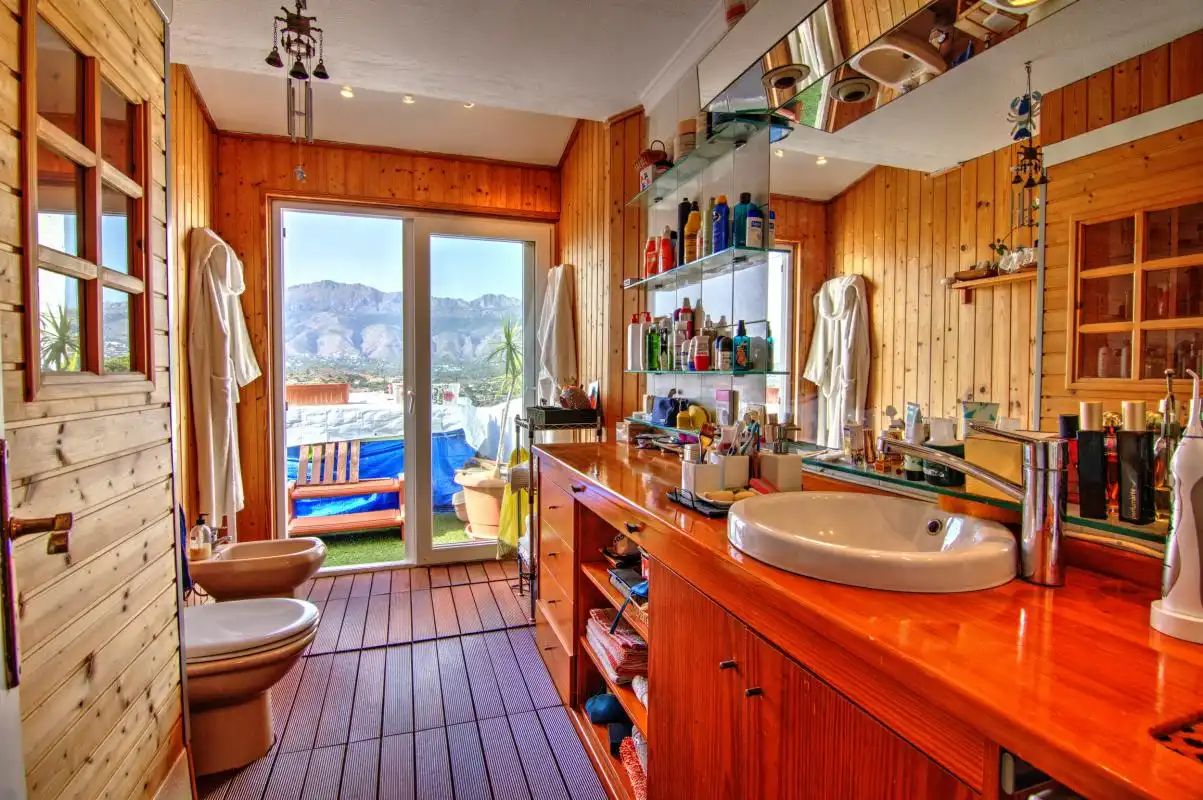 Baño de Dúplex en venta en Altea con Aire acondicionado, Calefacción y Jardín privado