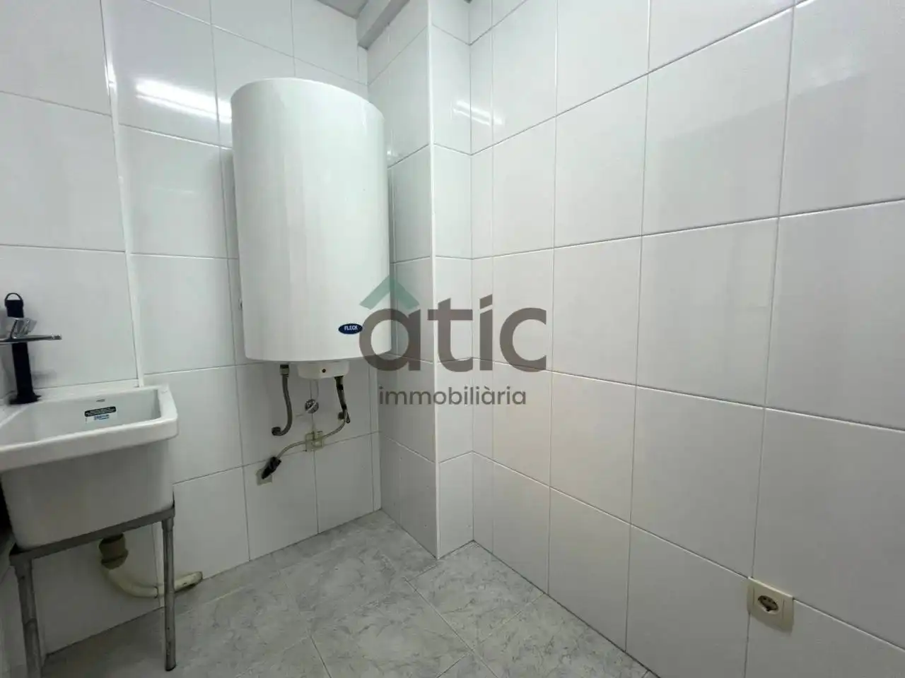 Wohnung zur Miete in Calle Saclosa, Plaça Catalunya