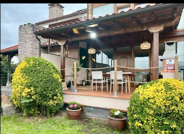 Casa adosada en Venta en Camiño Carbayera, de la, 15 en Somió