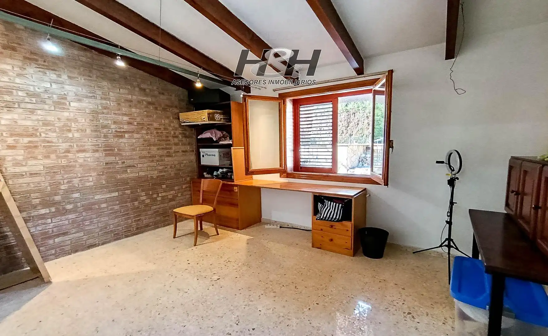 Casa o xalet en venda en Riba-roja de Túria amb Aire condicionat, Calefacció i Jardí privat