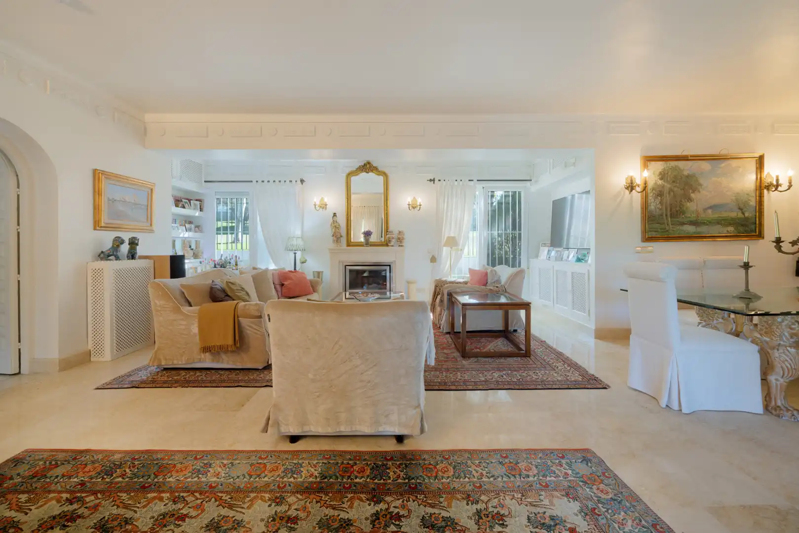 Casa amb terrassa en venda a San Pedro de Alcántara, imagen 2