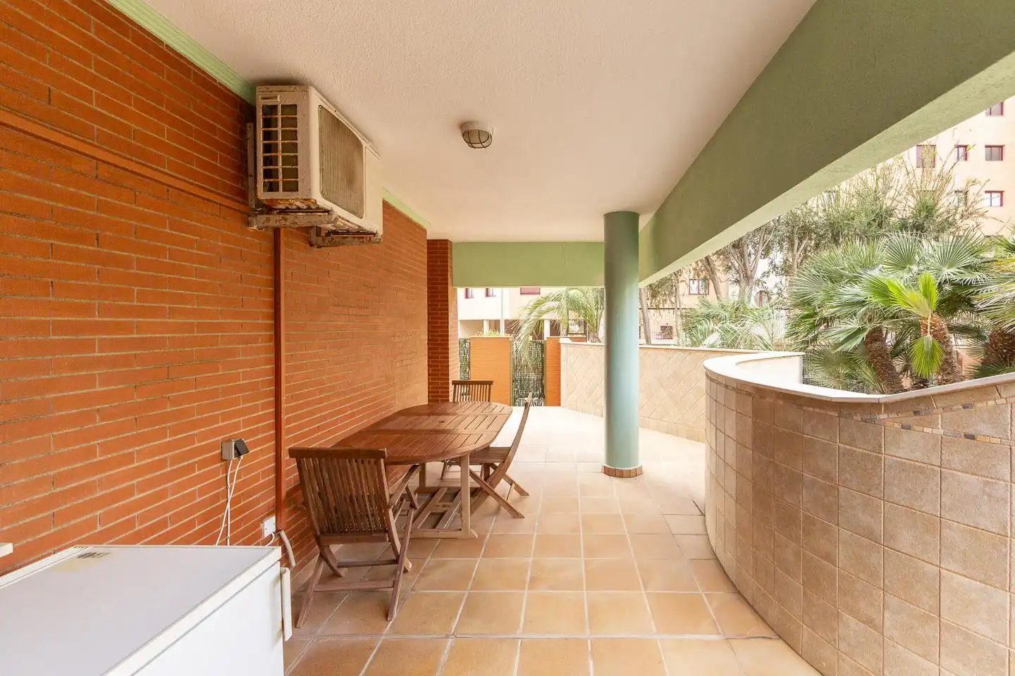 Terrace of Ground floor for sale in Almería  with Air Conditioner, Terrace and Storage room