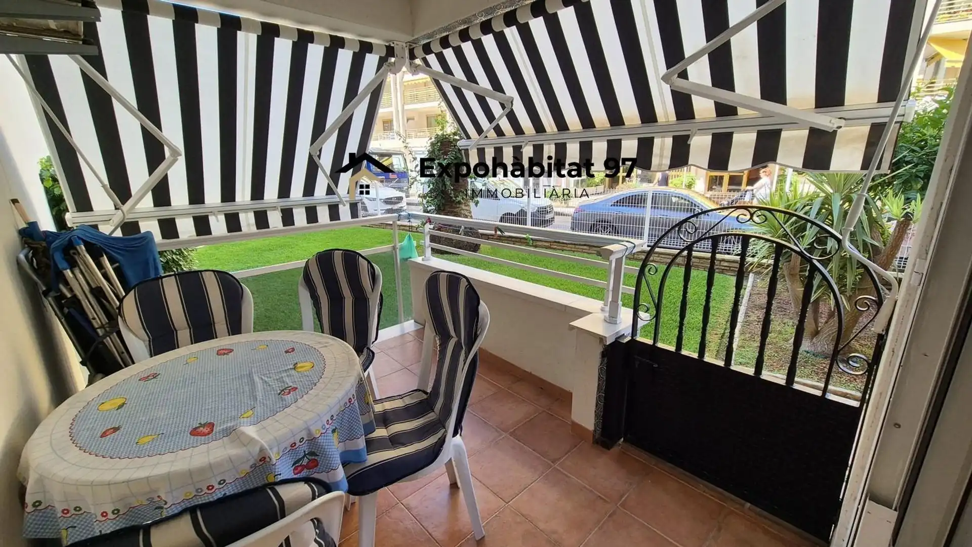 Vista exterior de Estudio en venta en Salou con Aire acondicionado, Jardín privado y Terraza