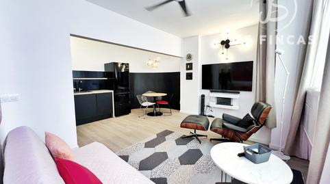 Foto 2 de Pis en venda a Calle Cabanes, 31, El Poble Sec - Parc de Montjuïc, Barcelona