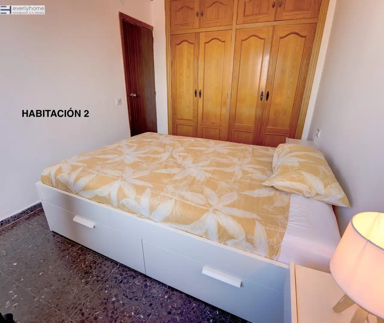 Habitación de Piso para compartir en Valencia con Terraza, Amueblado y Balcón