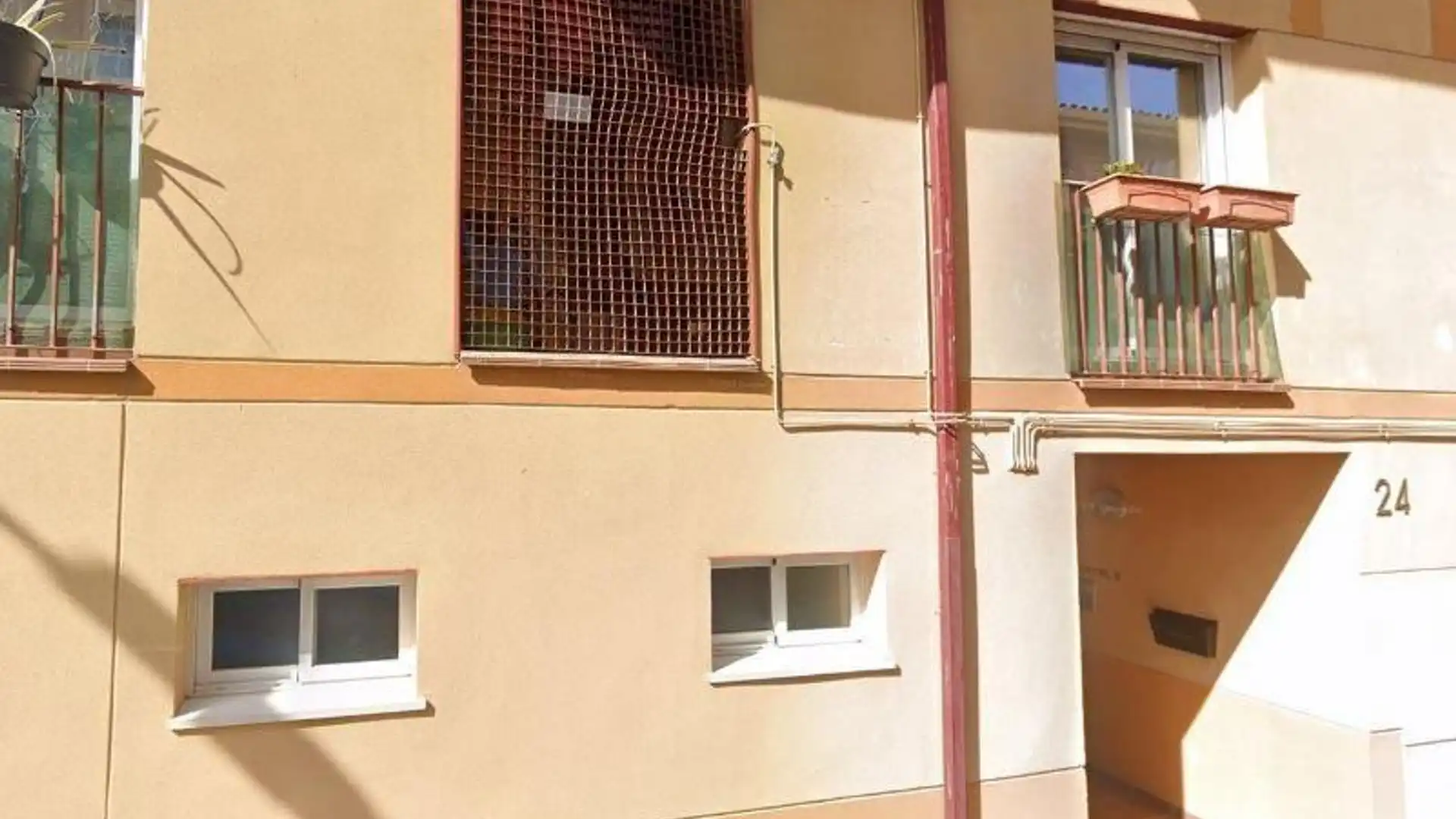 Vista exterior de Piso en venta en Campo Real