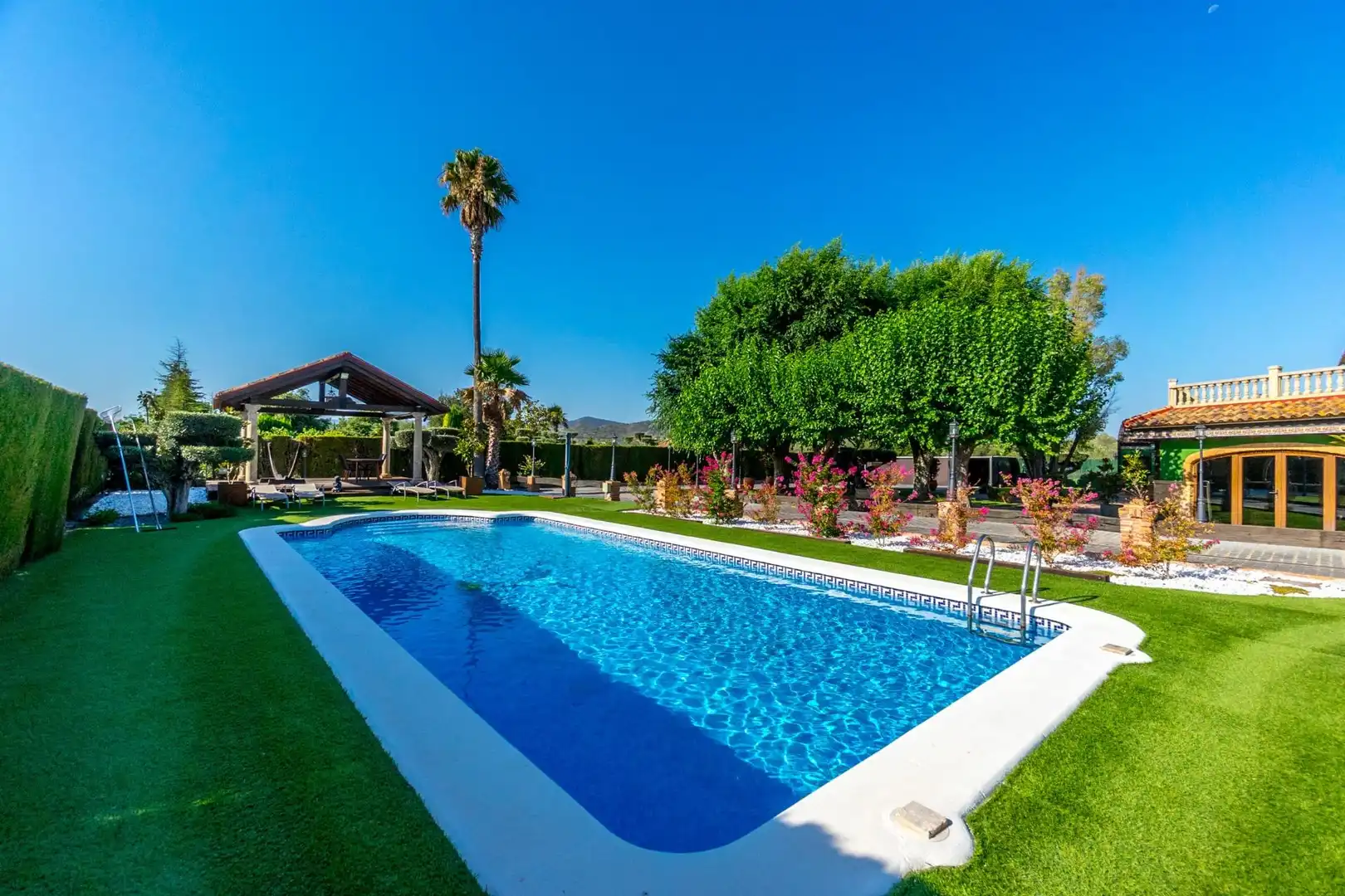 Detached house with pool to rent in Onil, imagen 7