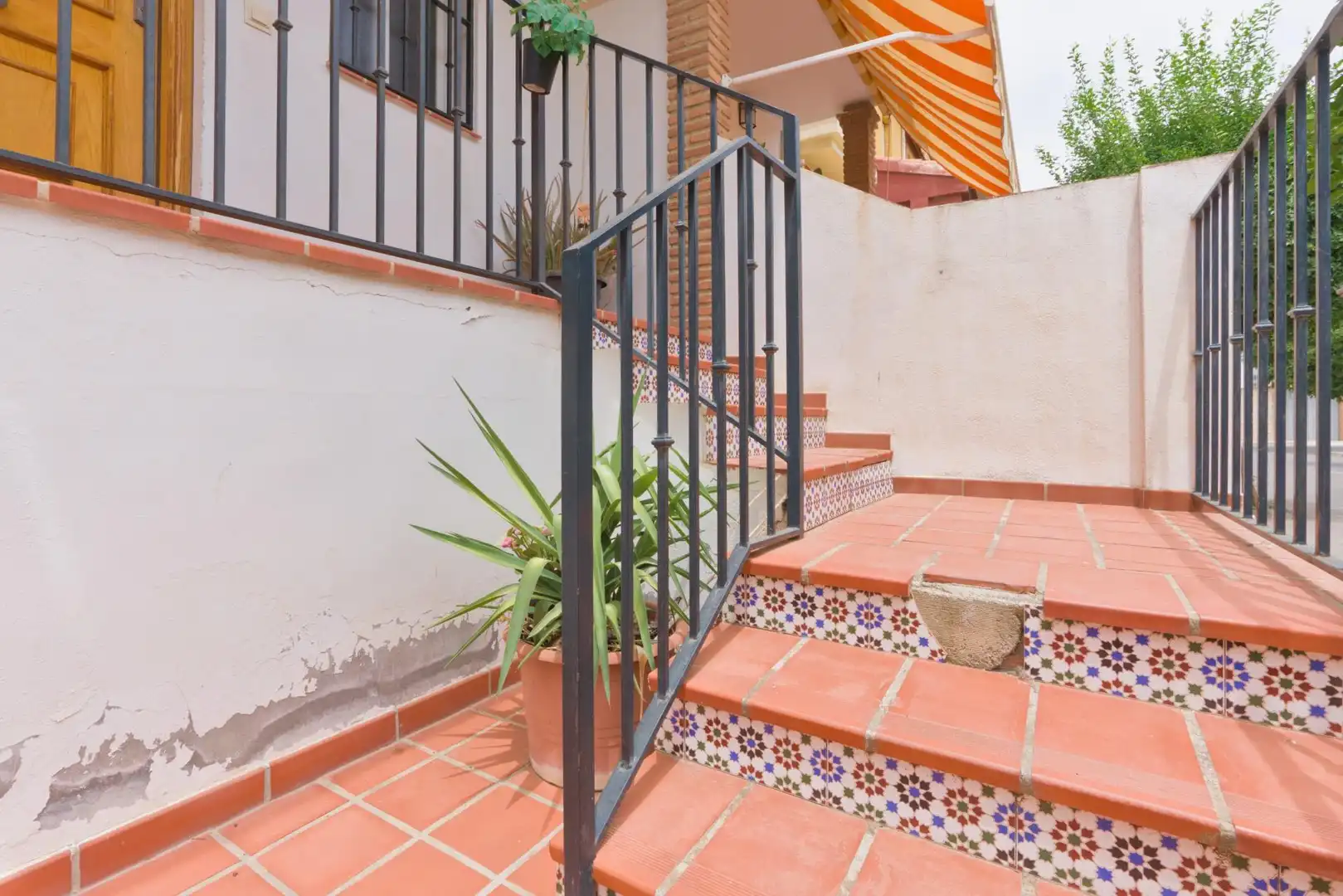 Detached homes for sale in Cúllar Vega  with Heating and Storage room