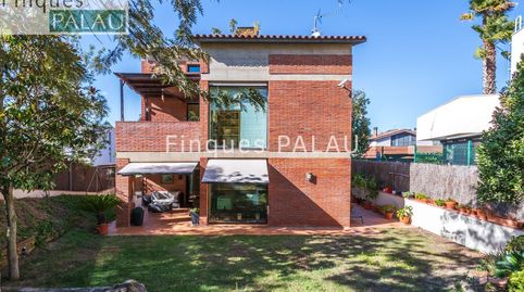CASA CON DOS VIVIENDAS EN SANT JUST DESVERN