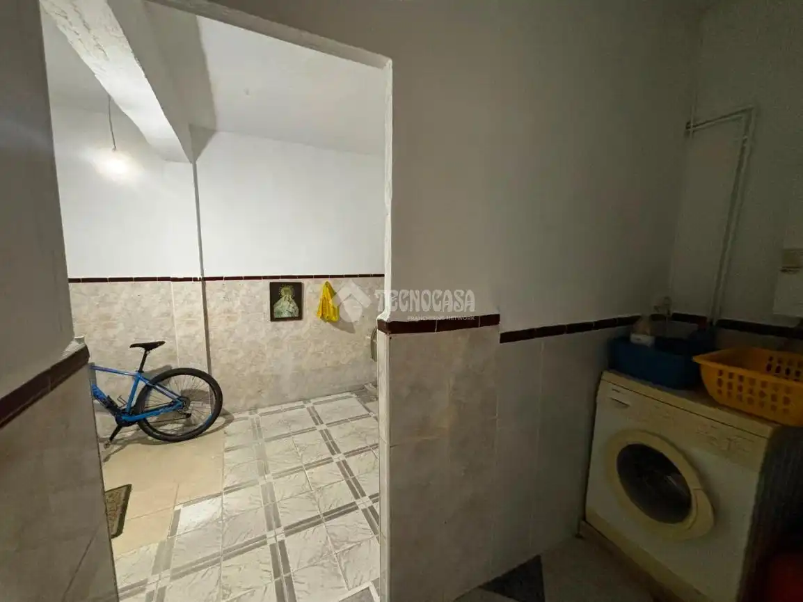 Casa adosada en venta en Pilas