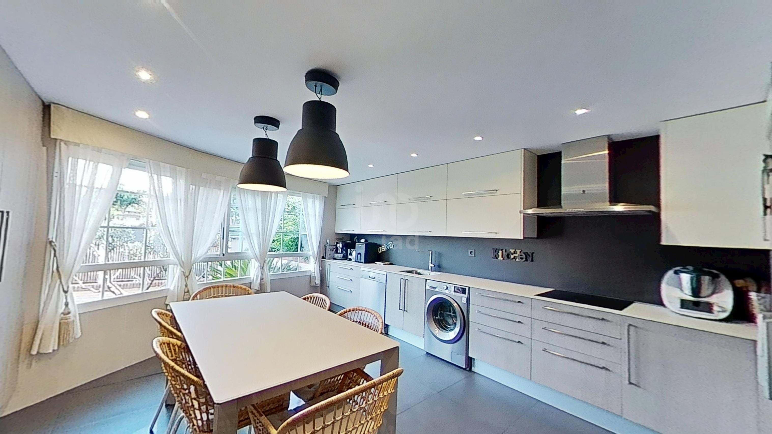 Kitchen of House or chalet for sale in Cuarte de Huerva  with Air Conditioner, Heating and Swimming Pool