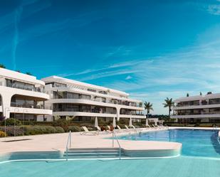 Vista exterior de Apartament en venda en Estepona amb Aire condicionat, Calefacció i Terrassa