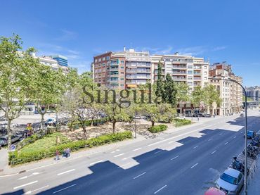 Flat with balcony for sale in de Sarrià