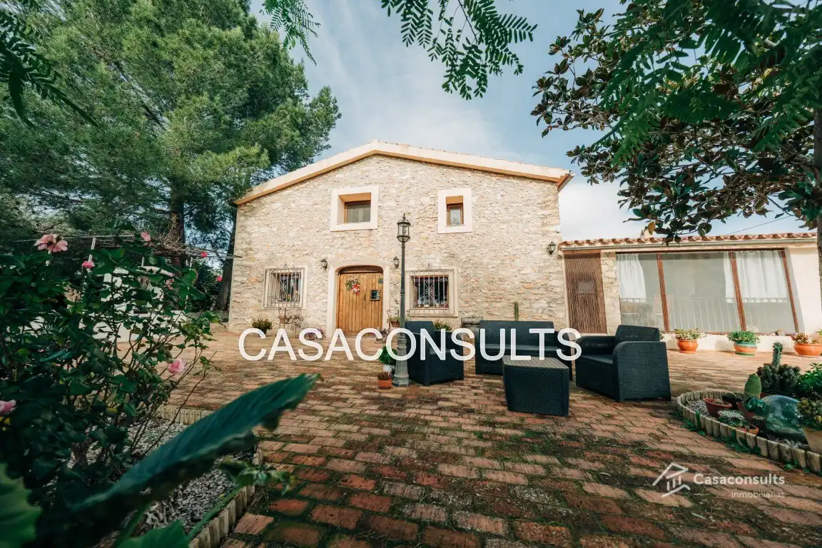 Vista exterior de Finca rústica en venda en Useras /  Les Useres amb Calefacció, Jardí privat i Terrassa