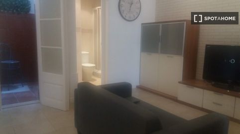 Foto 4 de Piso de alquiler en El Camp de l'Arpa del Clot, Barcelona Capital