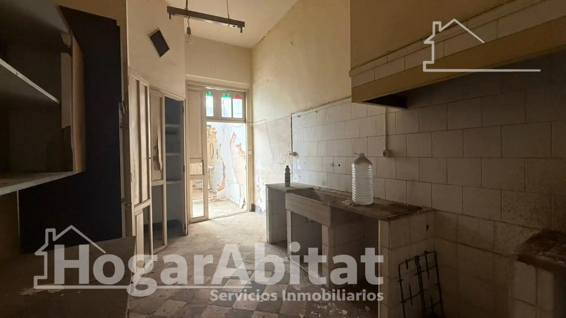 Kitchen of Houses for sale in Oliva  with Terrace, Storage room and Balcony
