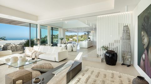 Obra Maestra Moderna con Vistas Panorámicas, imagen 3