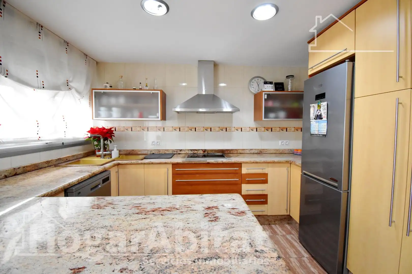 Casa amb terrassa en venda a Carrer JAUME ROIG, imagen 9