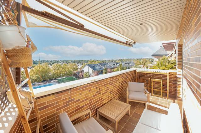 Ático en Venta en Calle Blas Cabrera en Viñas Viejas