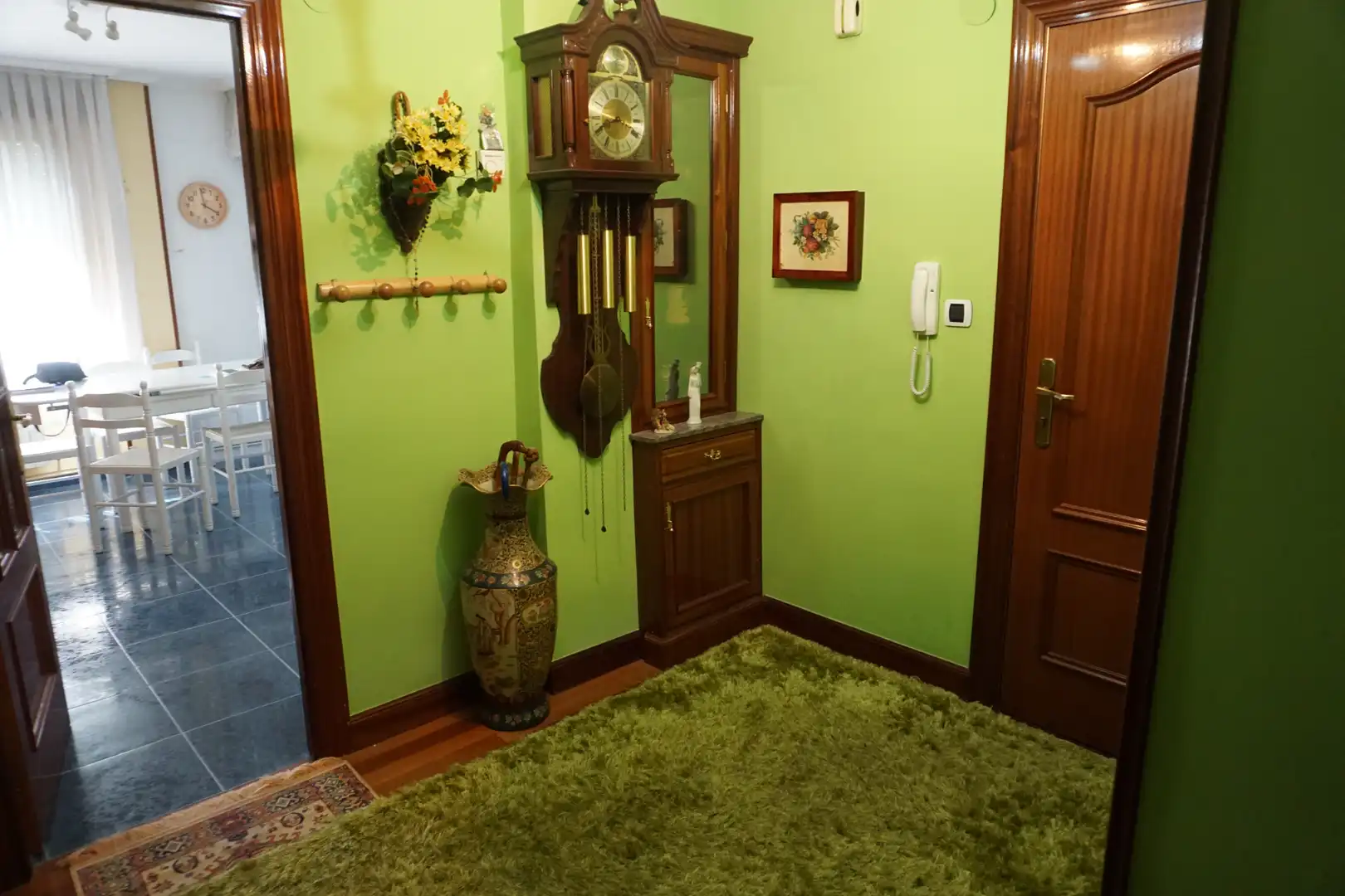 Piso en venta en Ugao- Miraballes con Calefacción, Terraza y Trastero
