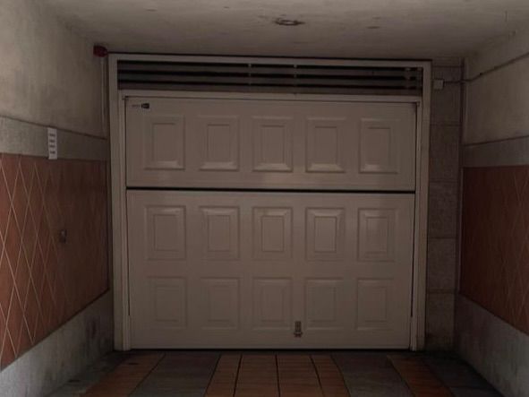 Vista exterior de Garatge en venda en Pontevedra Capital 