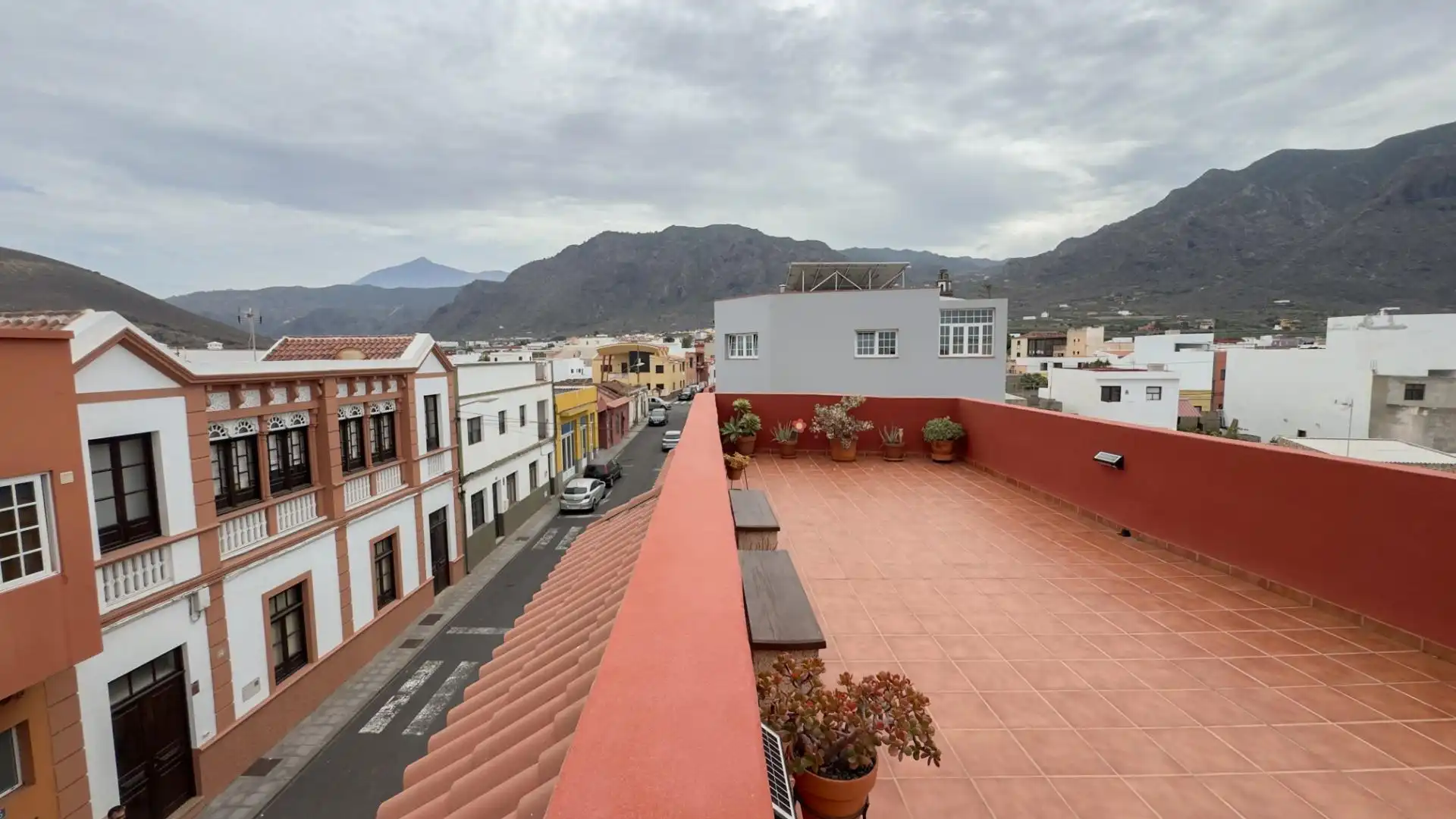 Vista exterior de Edifici en venda en Buenavista del Norte