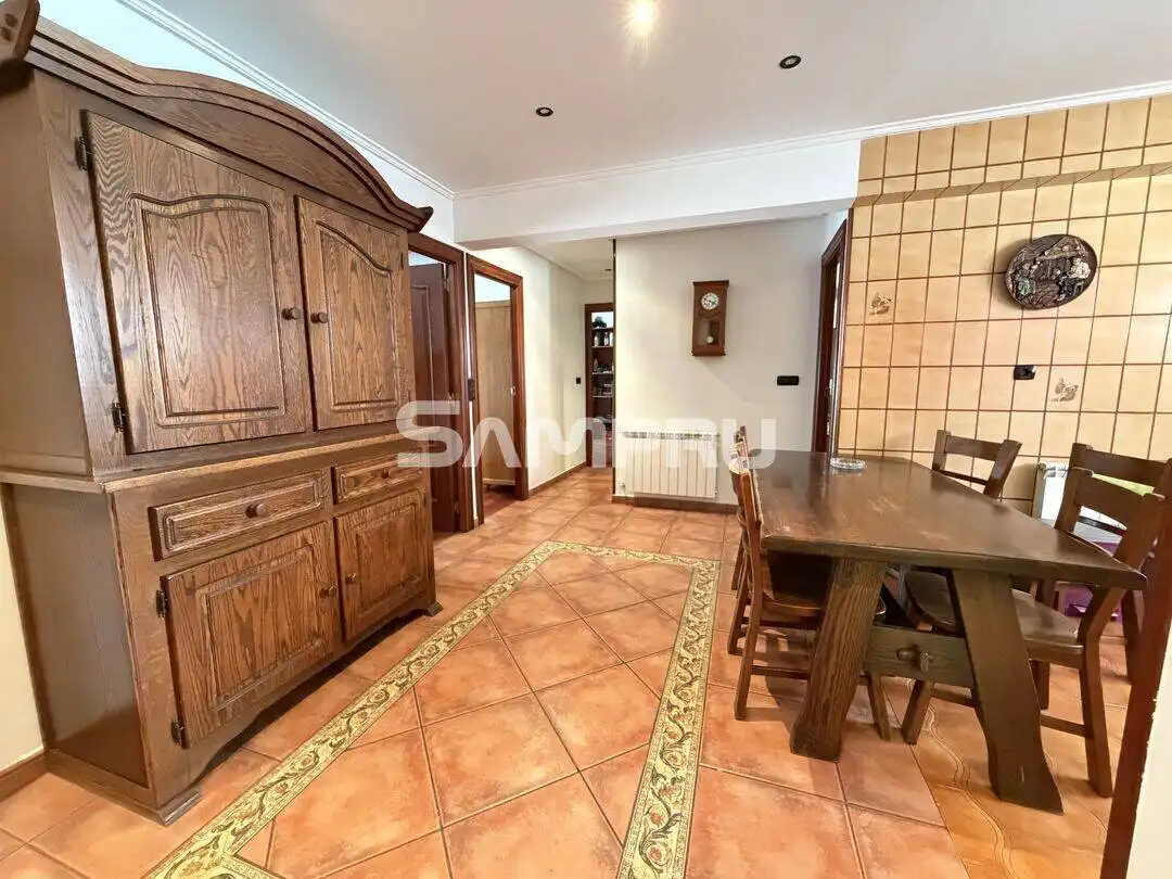Flat for sale in Arrasate / Mondragón  with Storage room and Balcony
