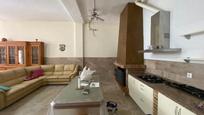 Cuina de Casa o xalet en venda en Roquetas de Mar amb Aire condicionat, Calefacció i Terrassa