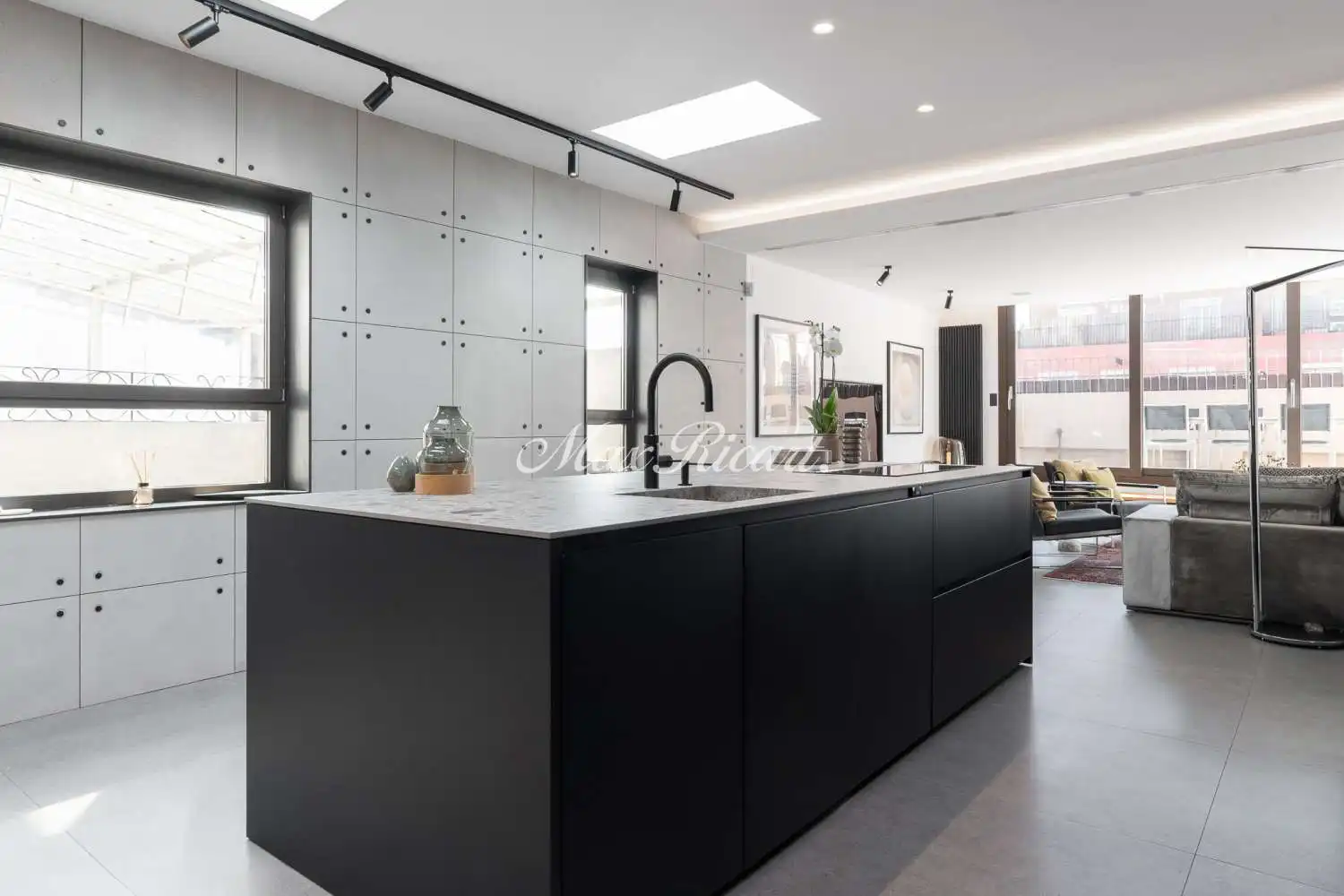 Attic for rent in N/A, Dreta de l'Eixample