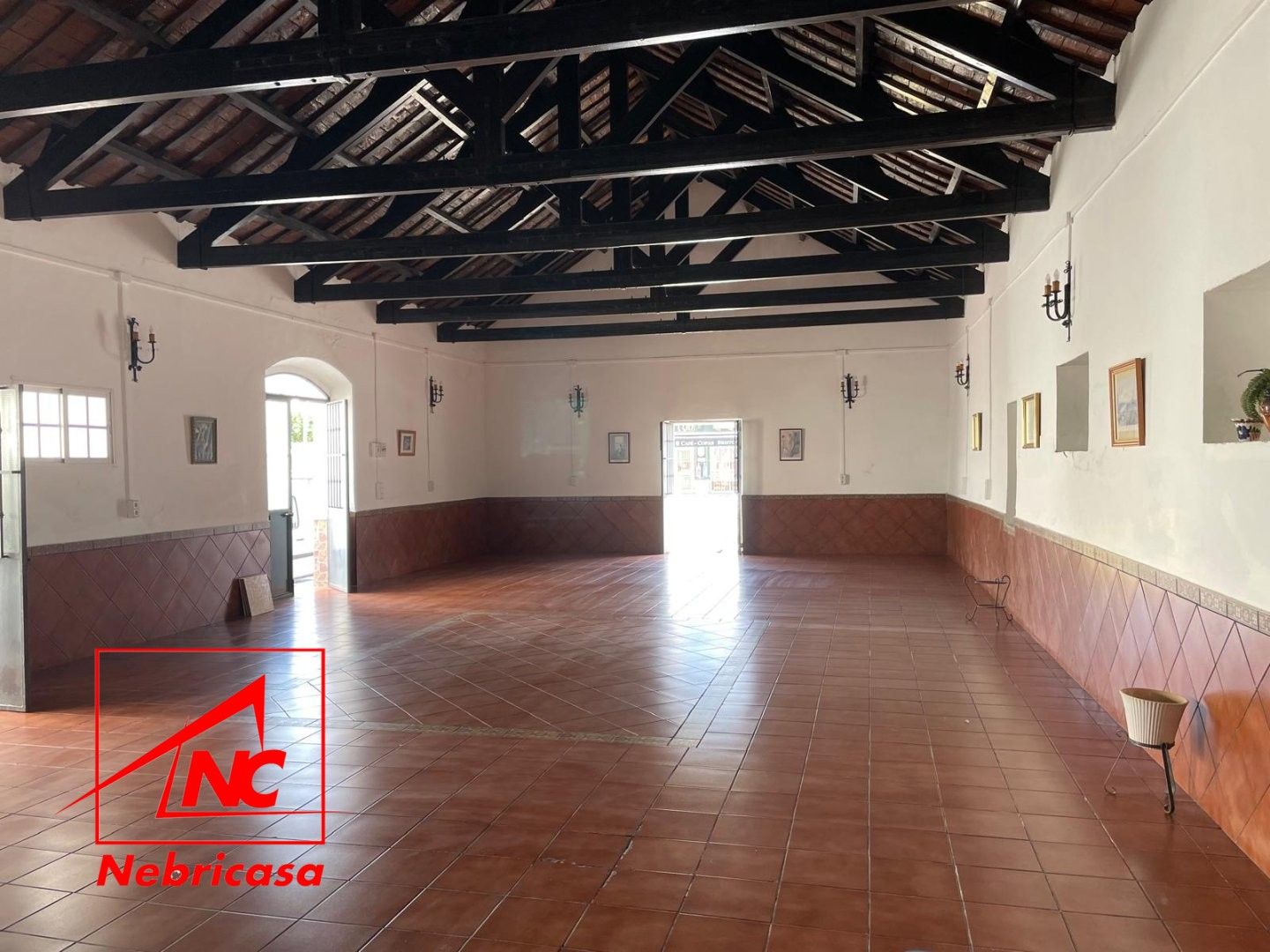 Nau industrial en venda en El Cuervo de Sevilla