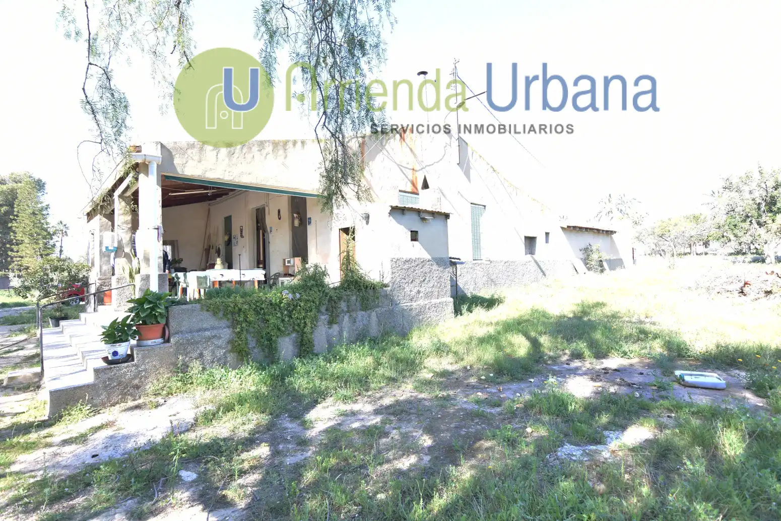 Vista exterior de Casa o xalet en venda en Elche / Elx amb Jardí privat i Terrassa